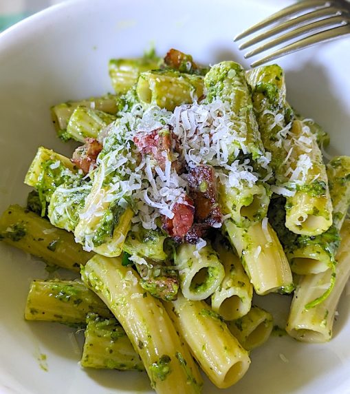 Pasta with basil pesto, talli di aglio and guanciale